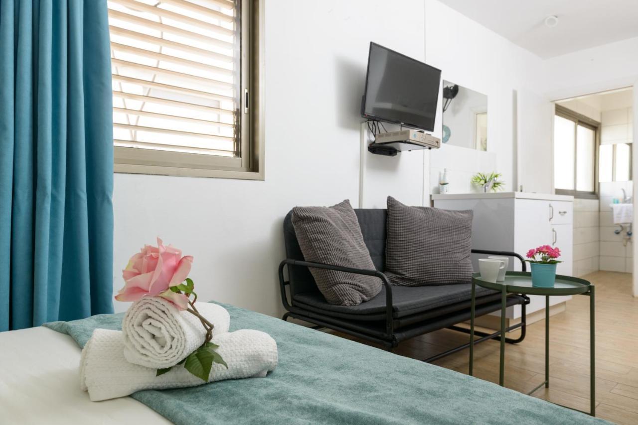 תל אביב Studio & Apartments On The Beach By Aspentlv מראה חיצוני תמונה