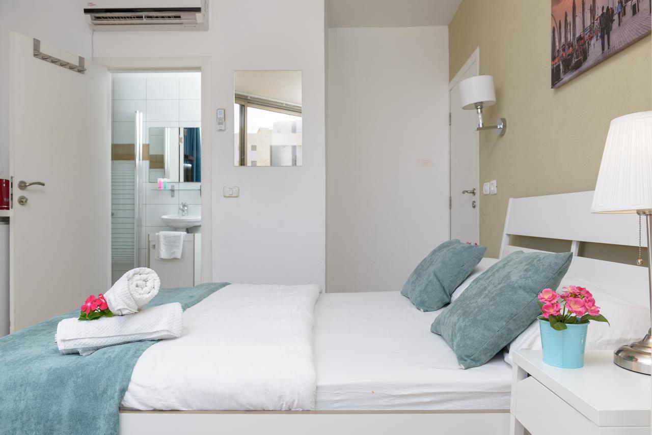 תל אביב Studio & Apartments On The Beach By Aspentlv מראה חיצוני תמונה